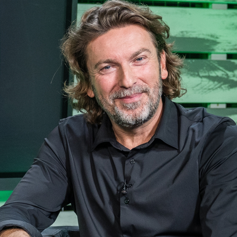 Obrázek epizody Petr Tichý: Barrandovská studia by bez zahraničních filmů a seriálů neexistovala. / NFN Talks / 4. 11. 2022