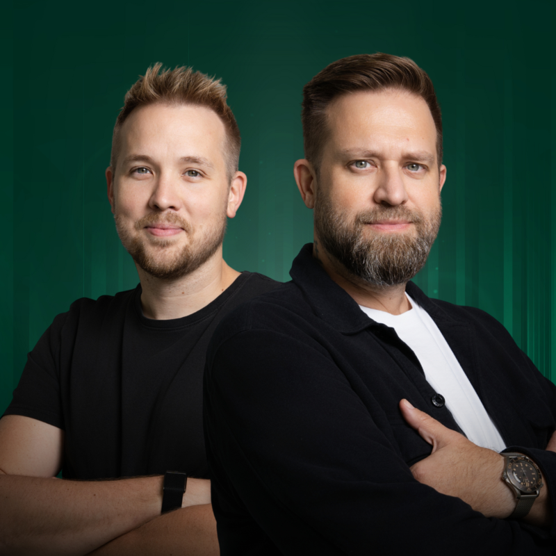 Obrázek epizody Jeden si kdysi klepal na čelo, pak bratři Králové ovládli YouTube. Dnes zná jejich práci celé Česko