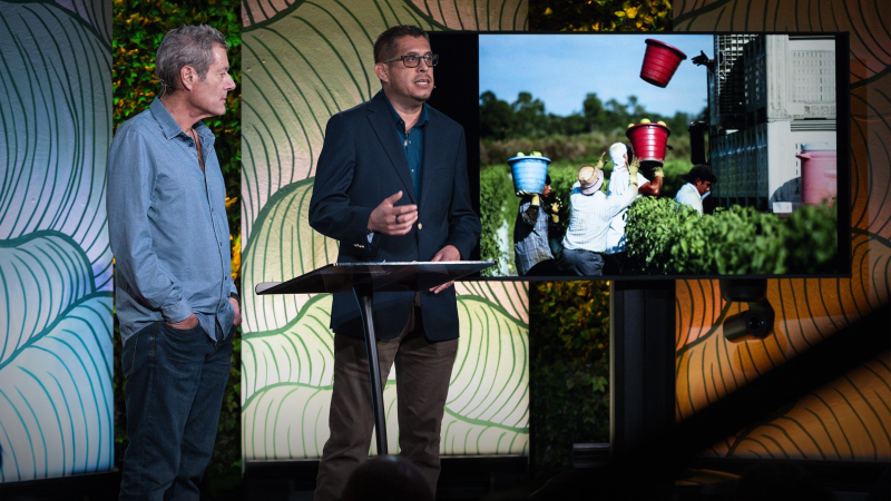 Obrázek epizody How farmworkers are fighting extreme heat | Jon Esformes and Gerardo Reyes Chávez