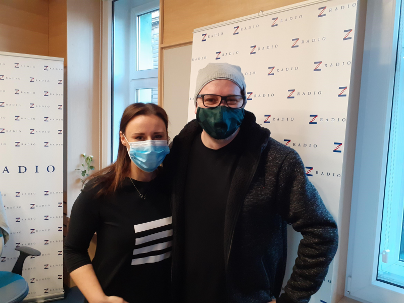 Obrázek epizody Na Leonarda DiCapria mi opravdu nesmí nikdo sáhnout, už jsme spolu strávili 30 let společného hereckého života. On nádherně hraje a já mu propůjčuji svůj hlas, říká dabér Michal Jagelka.