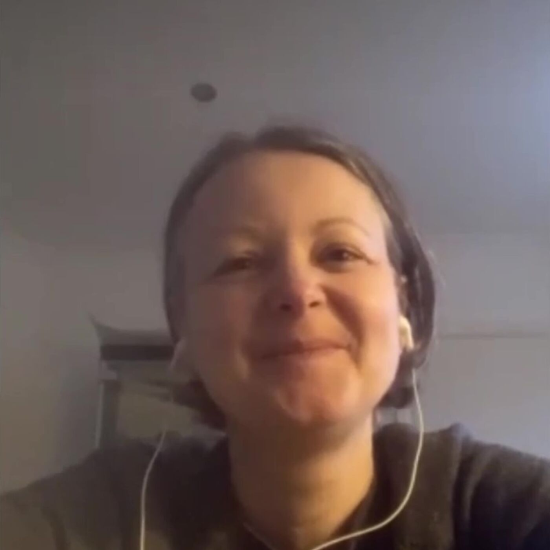 Obrázek epizody Jitka Ženatvá | Češka žijící v Londýně | Opatření proti Covidu-19, Brexit, Skotská nezávislost a více | RobinStudio |