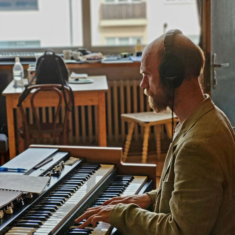 Obrázek epizody Rozhovor Jana Jindřicha Karáska s autorem hudby k inscenaci Racek, Vladislavem Šariššským