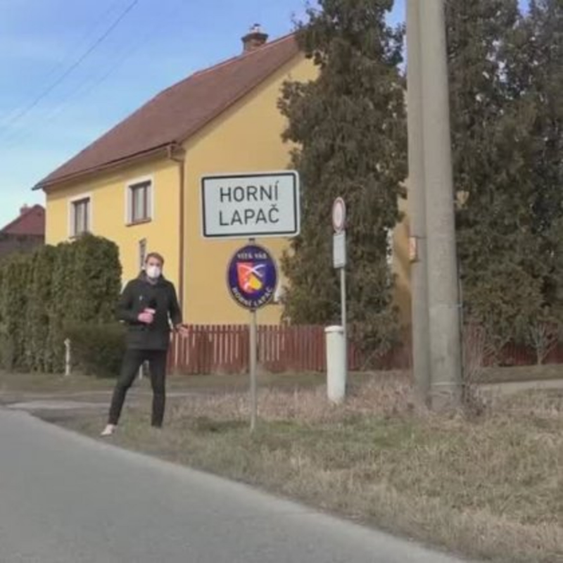 Obrázek epizody Uzavřený život v malé obci