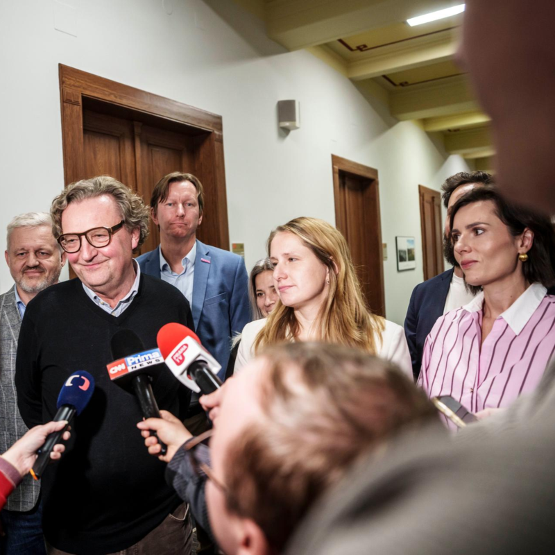 Obrázek epizody Komunální volby jako recept, jak porazit ANO. Zákulisí koaličních jednání ve velkých městech