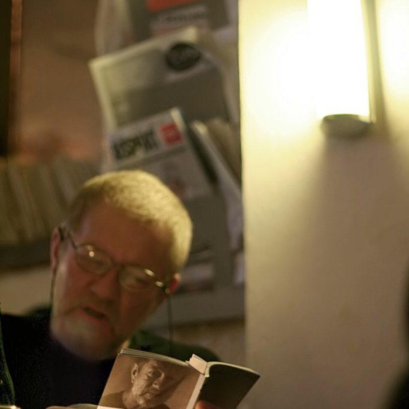 Obrázek epizody Tašo Andjelkovski, Café Fra 17. března 11