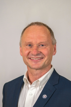 Obrázek epizody "Po konci kariéry jsem se cítil svobodnější," říká bývalý reprezentant v běžeckém lyžování Pavel Benc