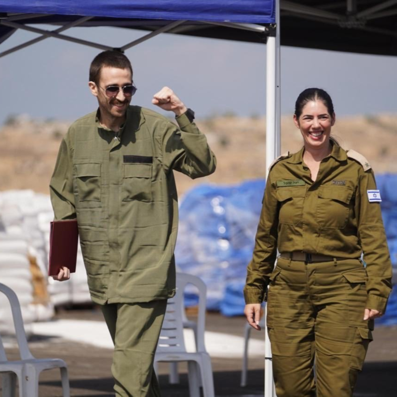 Obrázek epizody Hamás propustil poslední živé rukojmí ze 7. října, Izrael vězněné Palestince