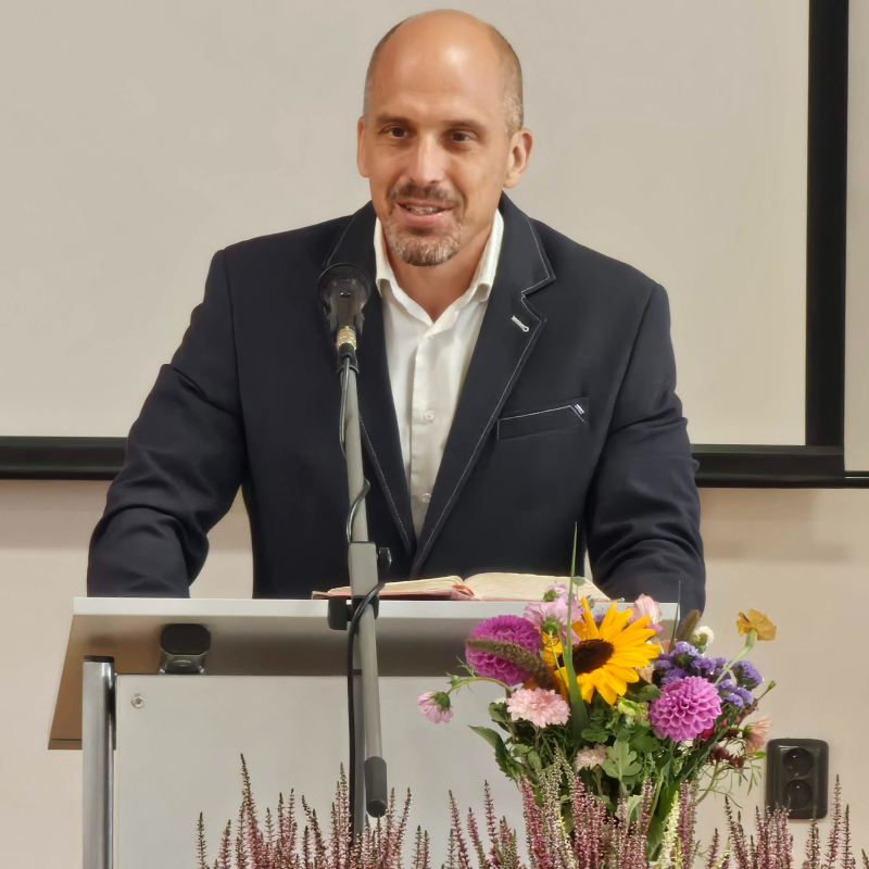 Obrázek epizody Petr ROHAN: Dva pohledy na Mesiáše (6. 9. 2025]