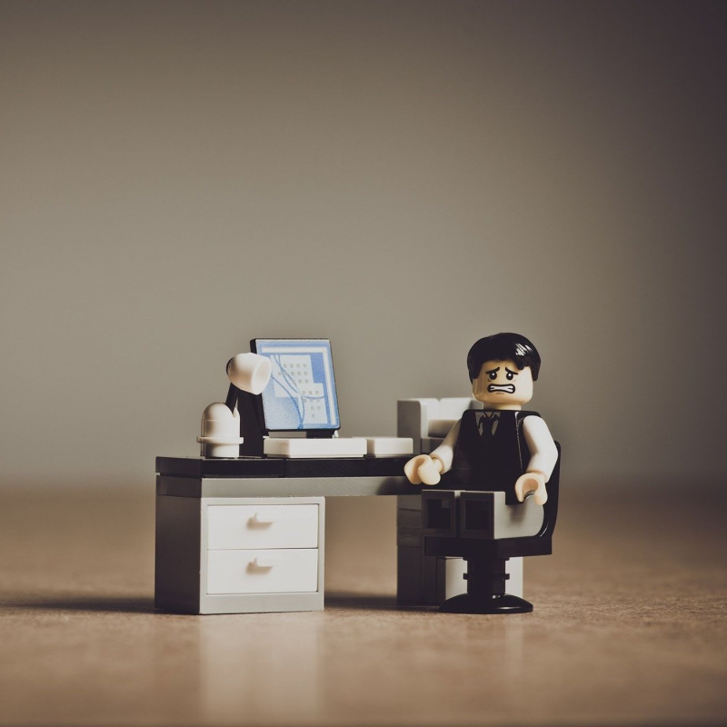 Obrázek epizody Zátiší (1.7.2020) [O vztazích na pracovištích]