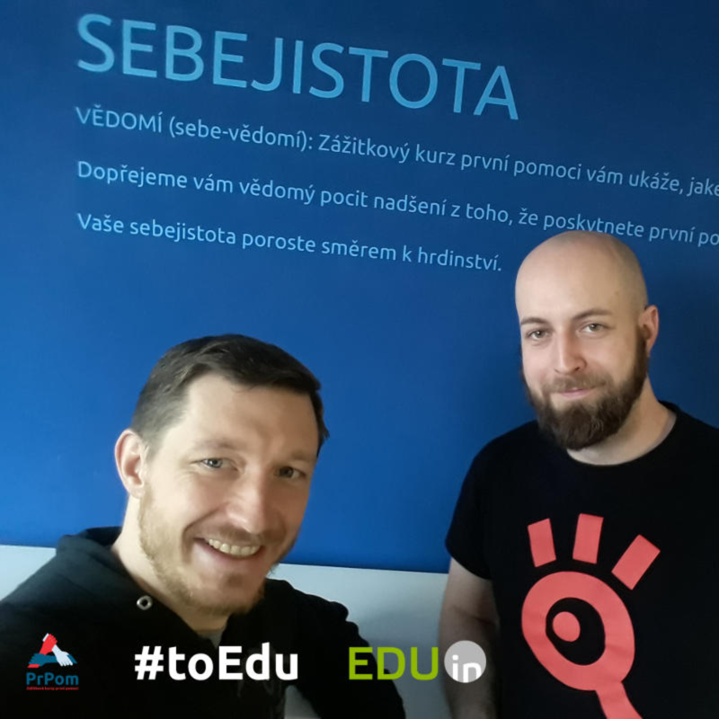 Obrázek epizody 07: Vojta Bruk ze ZVOLSI.info – O boji proti fake news na českých školách