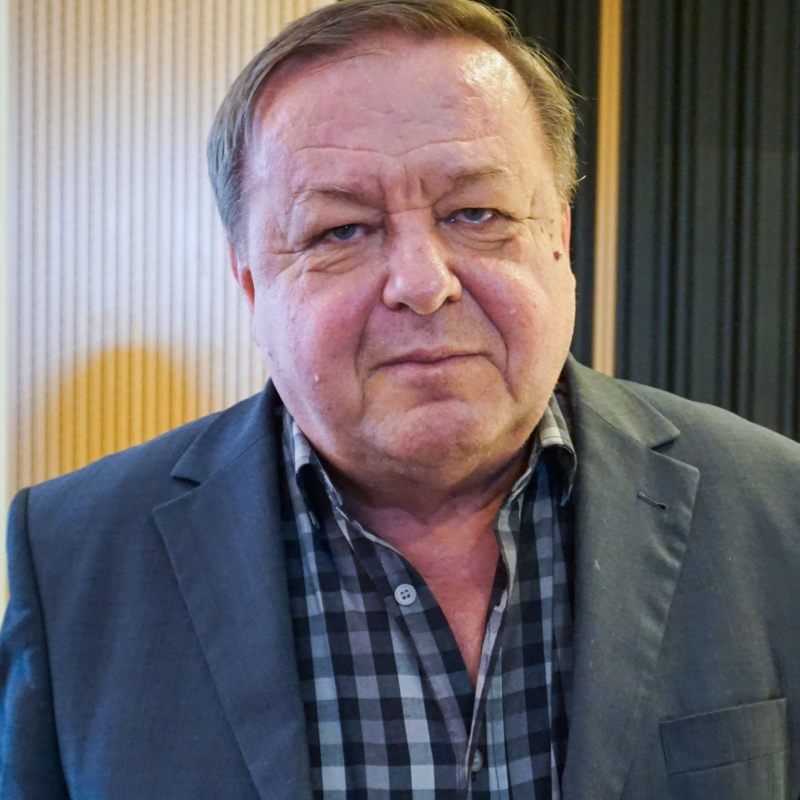 Obrázek epizody Jozef Klavec - Al-Káida aj ISIS zvolávajú bojovníkov, ktorí utekajú z väzení na severe Sýrie