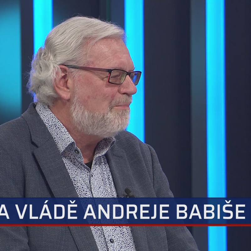 Obrázek epizody Kabaret, směšné, dětinské. Piráti to za couvání ve Sněmovně schytali od koalice i opozice