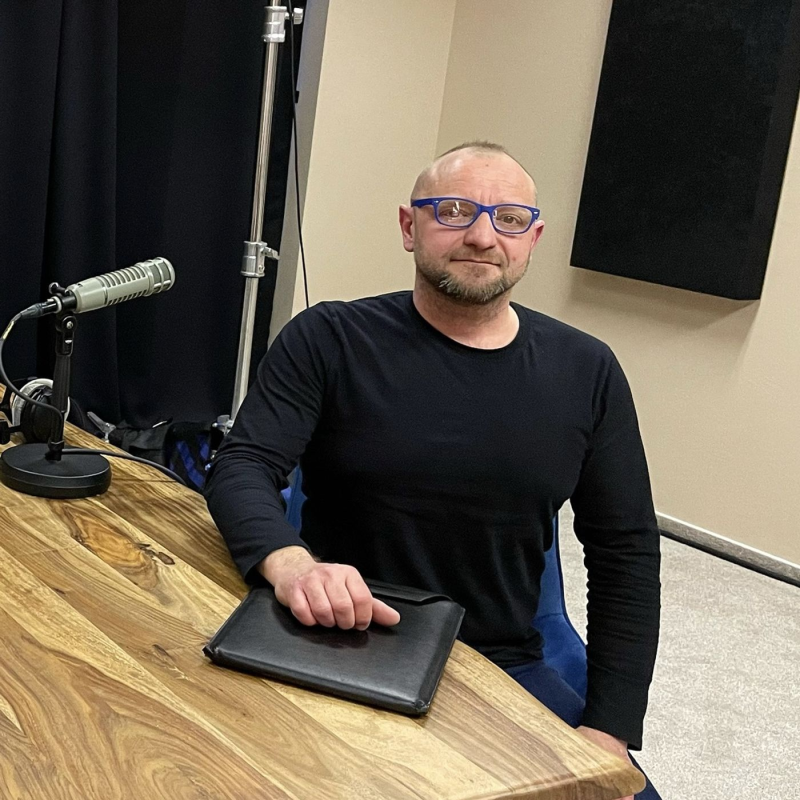 Obrázek epizody 79: Jak nevytvářet digitální služby v korporátu aneb nedělejte průměrné věci / Miloslav Martinek