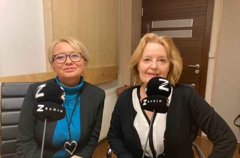 Obrázek epizody Diplomatka Magda Vášáryová: Tak, jak se chová Putin, se chovají šílení lidé