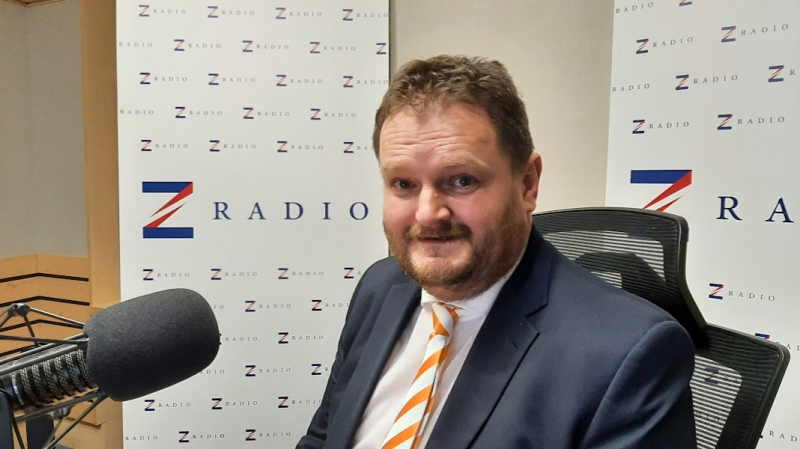 Obrázek epizody Ekonom Petr Bartoň: Jakákoliv obchodní sankce vždy dopadne i na toho, kdo sankce dělá