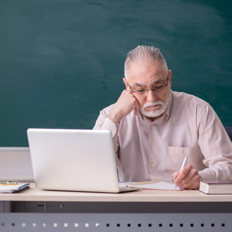 Obrázek epizody Sliby chyby? Učitelé si od příštího roku platově pohorší