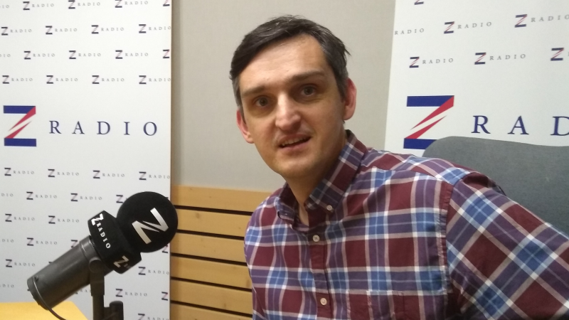 Obrázek epizody Smartphony už jsou vyčerpané, velká technologická změna je na spadnutí, předvídá odborník na mobilní technologie Kamil Vacek