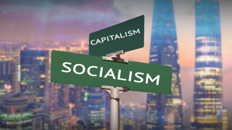 Obrázek epizody KAPITALISMUS VS. SOCIALISMUS | Debata Dvou Ekonomů