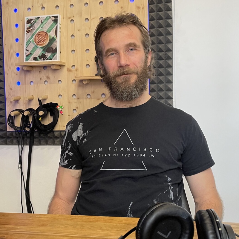 Obrázek epizody Aleš Miklík – Vracím lidem to, co mi les dal