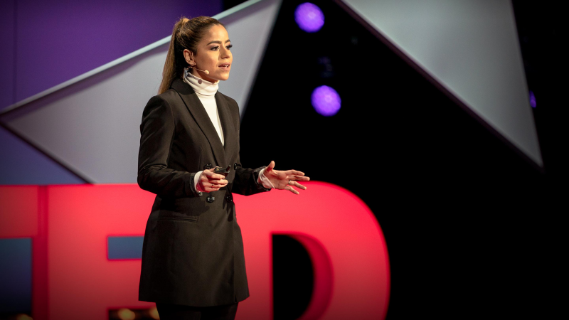Obrázek epizody Simple, effective tech to connect communities in crisis | Johanna Figueira