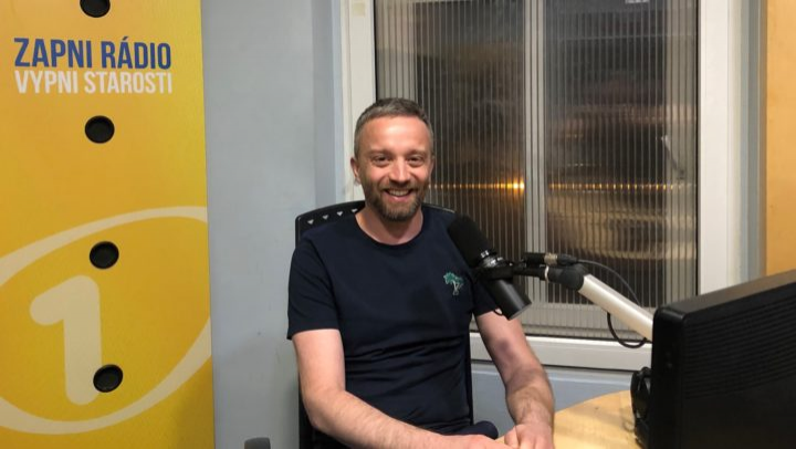 Obrázek epizody Michal Nikodém: Chodí za mnou páry, které už nevědí, jak dál ve vztahu pokračovat a alespoň jeden z nich to chce vyřešit