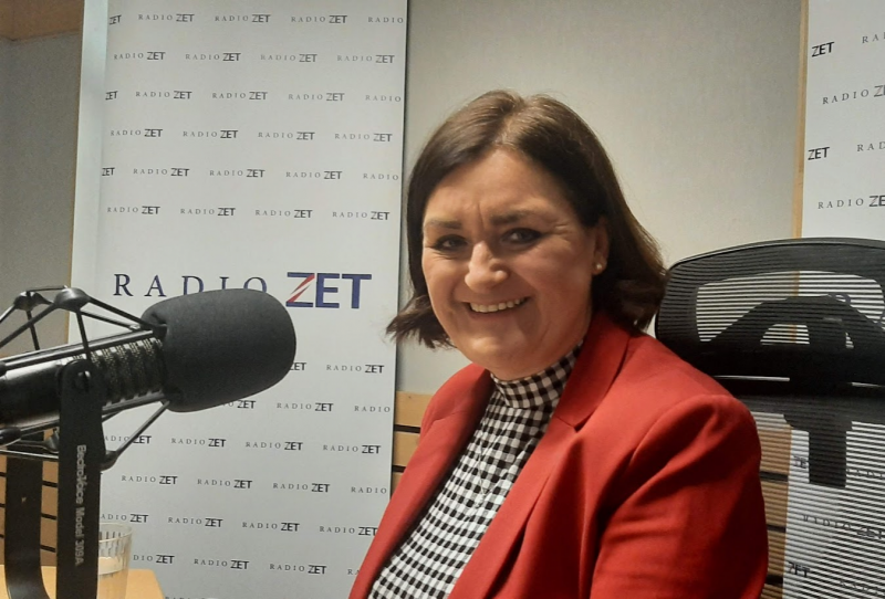 Langšádlová /TOP 09/: Hybridní hrozby jsou podobné jako útoky zbraní