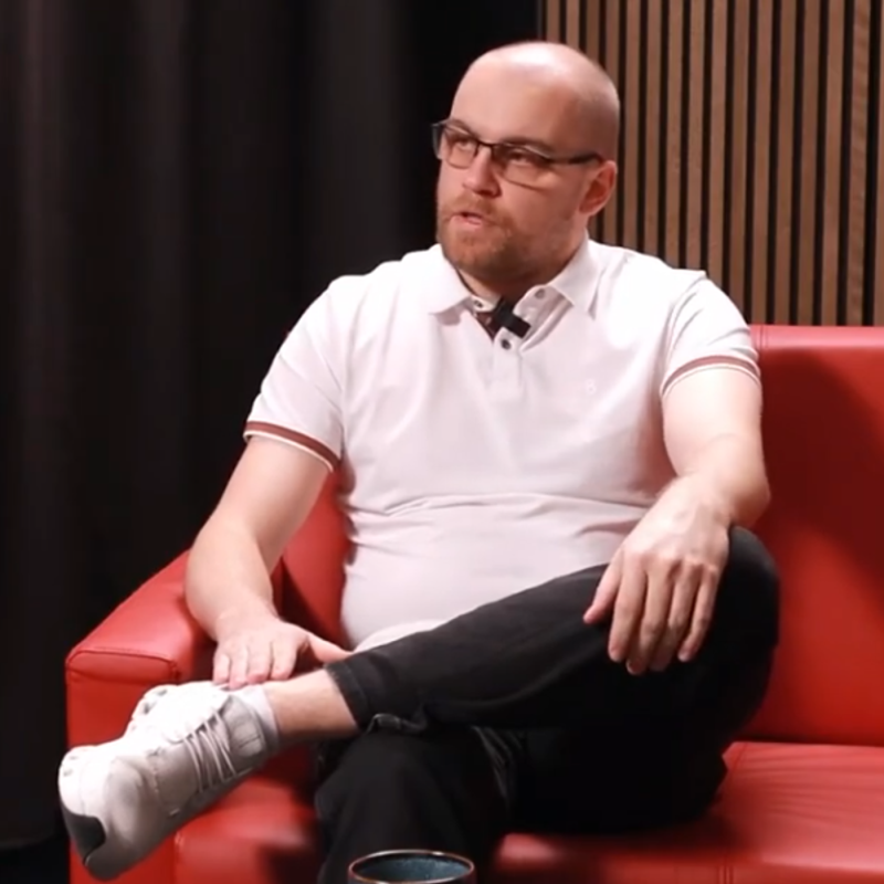 Obrázek epizody 20: Na co koukat aby Vám dodavatel energií nemohl jen tak samovolně zdražit. Výhledy energetiky a výhodnost našeho PPA kontraktu.