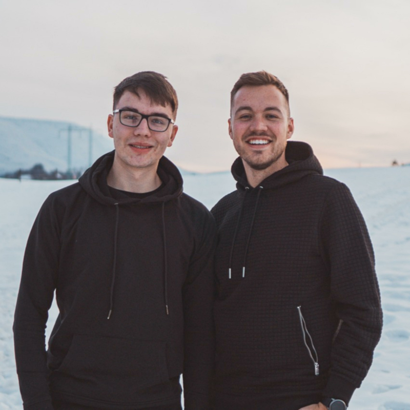 Obrázek epizody Nejlevnější letenku jsem koupil za 2 koruny, Taxík z Ukrajiny do Brna mě stál 5 500 Kč – TAK Podcast