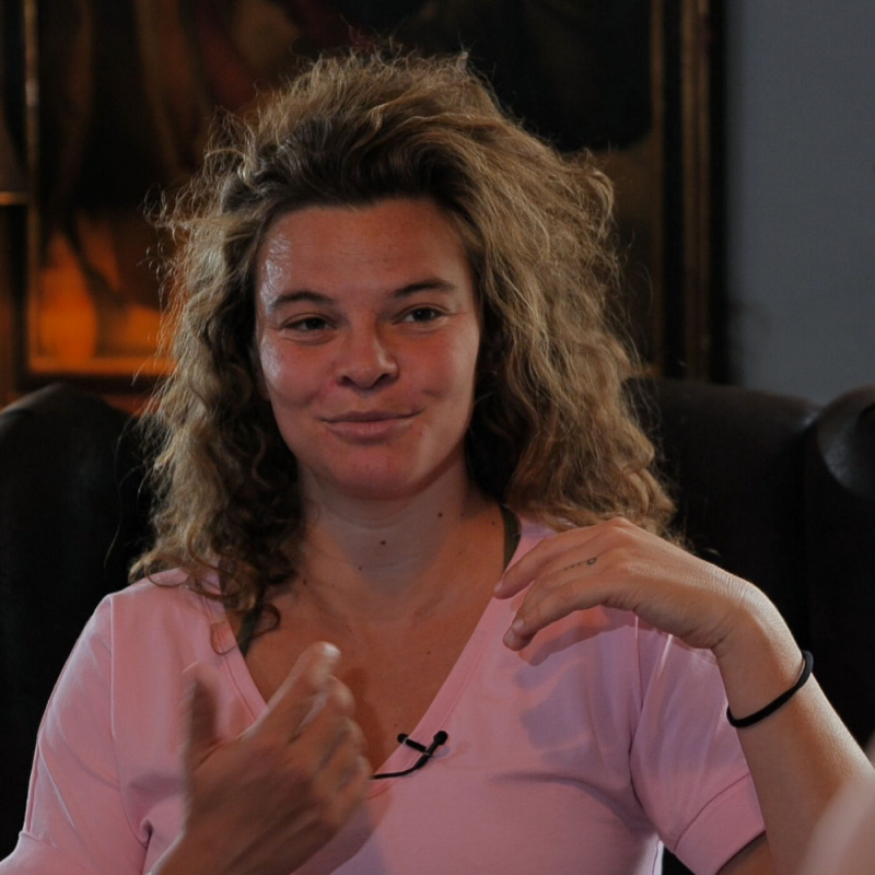 Obrázek epizody ANNA HANUŠ KUCHAŘOVÁ: "Ženské kvality jsou brané za slabosti."