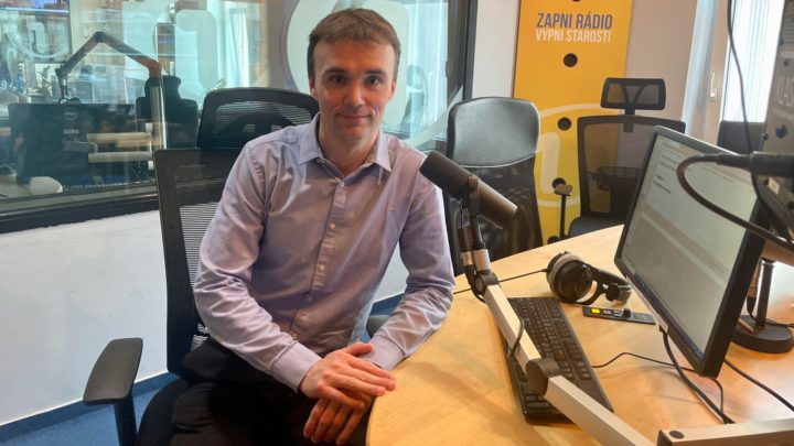 Obrázek epizody Jiří Fröhlich: ČOI se zaměřila na prodej alkoholu nezletilým, v polovině případů prodejci chybovali