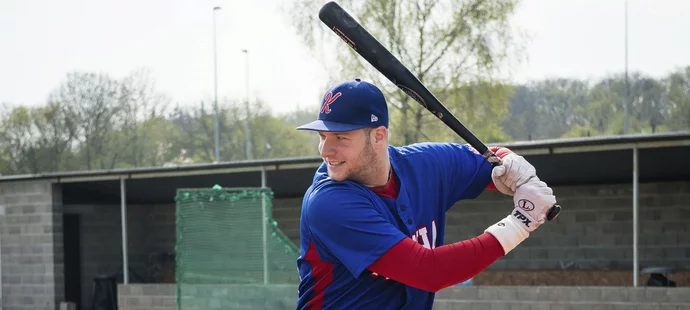 Obrázek epizody Baseball mi hned od začátku nešel, říká první český profesionální baseballista Jakub Sládek