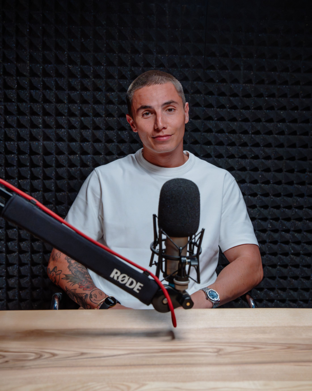 Obrázek epizody Bydlení Davida Luu: Vždycky jsem měl problém se slovem domov, v Praze jsem vystřídal spoustu bytů