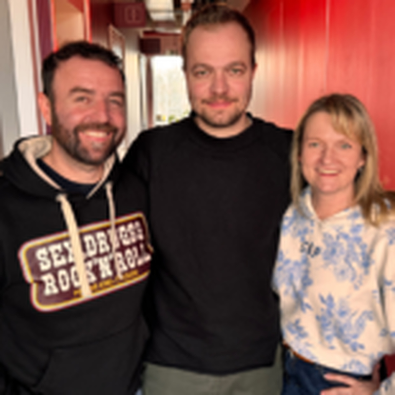 Obrázek epizody Tomáš Havlínek: Díky filmu Neporazitelní jsem se musel naučit parahokej. Je mnohem drsnější, než klasické hokej