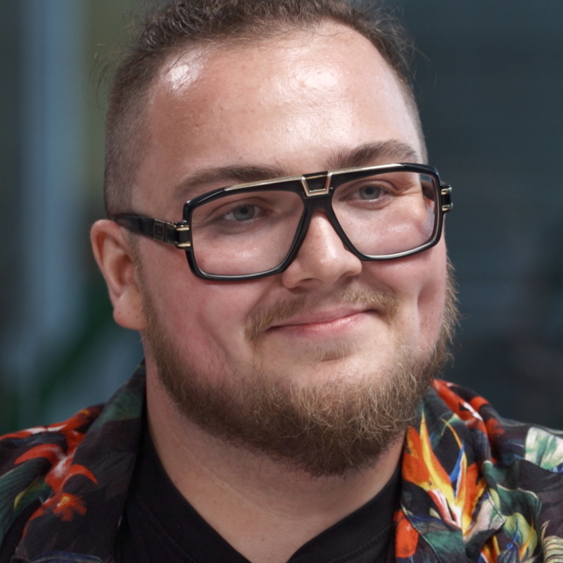 Obrázek epizody FattyPillow: Jsem smutný klaun, mám úzkosti, ale bavím lidi. Nejvíc jsem vážil 193 kilo