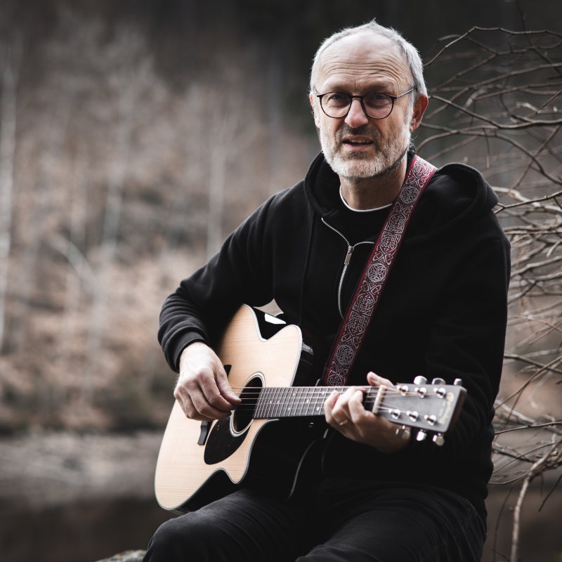 Obrázek epizody Rozhovor s Miroslavem Kemelem, karikaturistou a hudebníkem