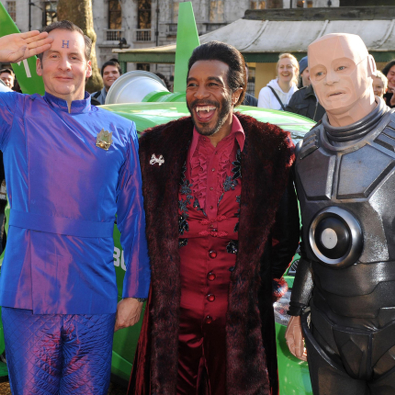 Obrázek epizody 15. února: Den, kdy byl poprvé odvysílán seriál Červený trpaslík