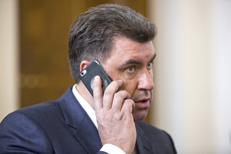 Obrázek epizody Jel Nejedlý do Moskvy jednat o dostavbě Dukovan? Poslechněte si speciální epizodu