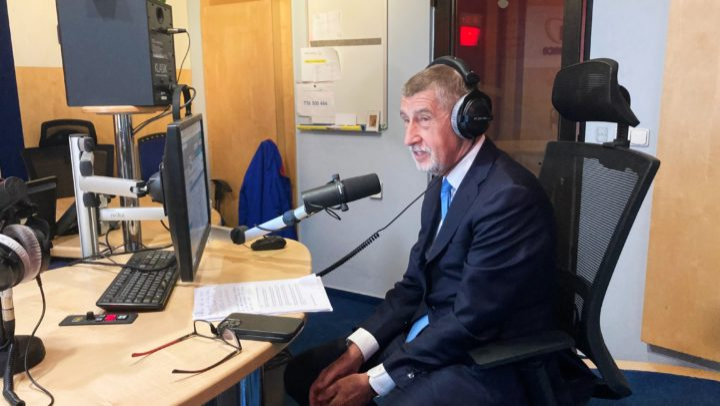 Obrázek epizody Pan Fiala jel vlakem do Kyjeva, tak proč se od polského premiéra něco nenaučil? Třeba, že DPH na základní potraviny je v Polsku nula, řekl v Press klubu Andrej Babiš