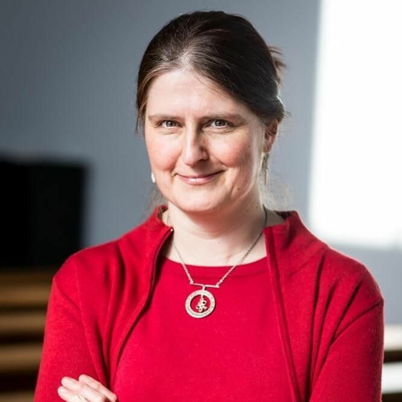 Obrázek epizody #14 Lenka Ridzoňová: Strach za zavřenými dveřmi (30.3.2020)