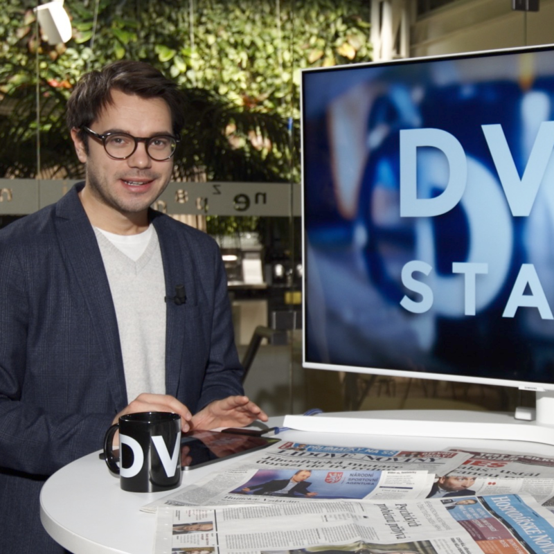 Obrázek epizody Umění jako tajná zbraň politiky? Koho má Biden v Oválné pracovně? A Gretzky slaví šedesát! Sledujte DVTV Start