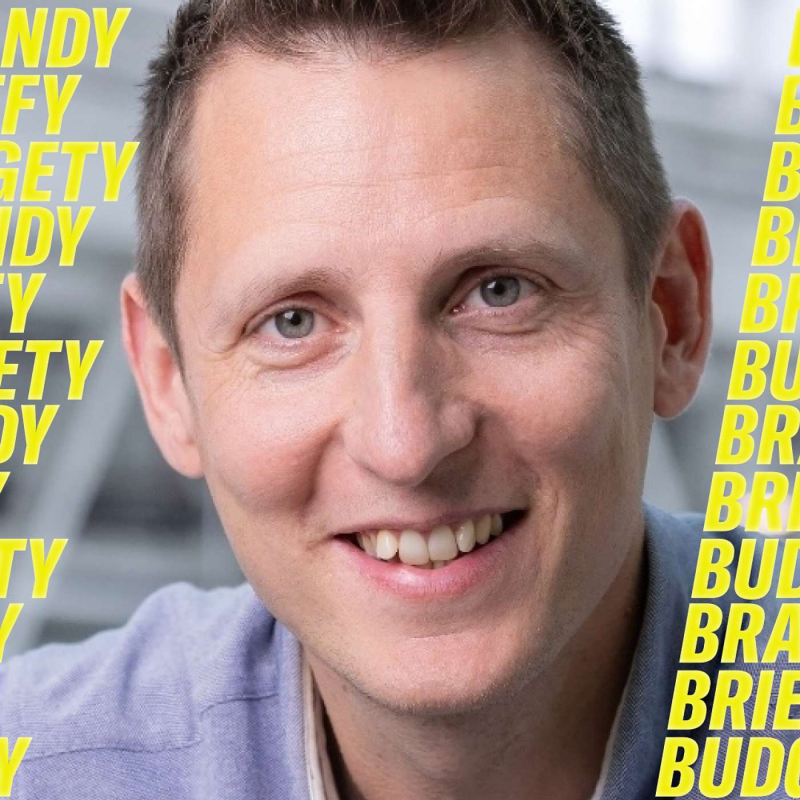 Obrázek epizody Radim Pelánek: Fragile je průvodcem značek do světa velkých kampaní