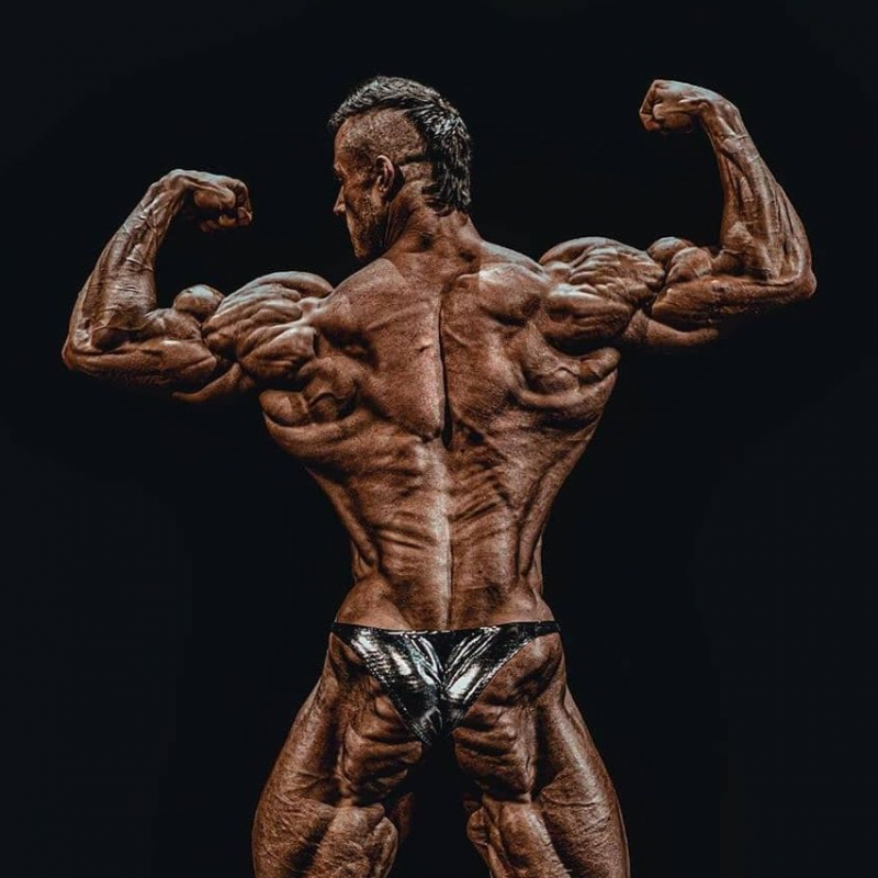 Obrázek epizody LUBOŠ CHLÁDEK: Nejvysekanější kulturista teď jí 5500kcal denně