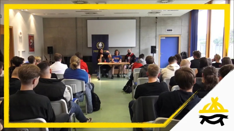 Obrázek epizody Students for Liberty: Petr Bláha za stát versus Urza za anarchii