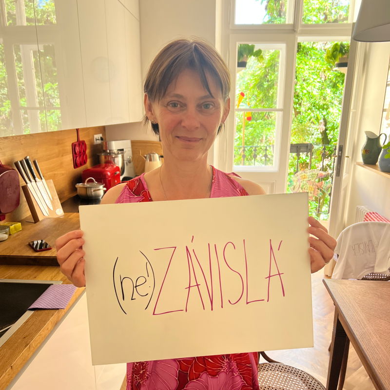 Obrázek epizody 73.díl (ne!)ZÁVISLÁ: Herečka Klára Trojanová o sebelásce a cestě sama k sobě