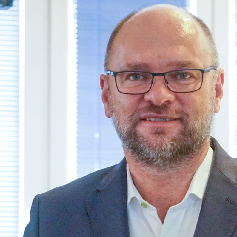 Obrázek epizody Richard Sulík - Naďalej odmietam návrh na zákaz nedeľného predaja