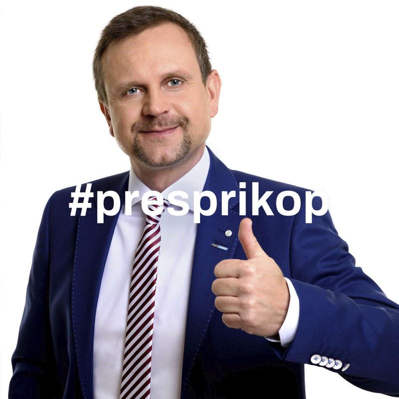 Obrázek epizody „Kvůli olympiádě jsem nasimuloval angínu. Tiki Taka baví i ženy, co fotbal nemusí“ – Petr Svěcený
