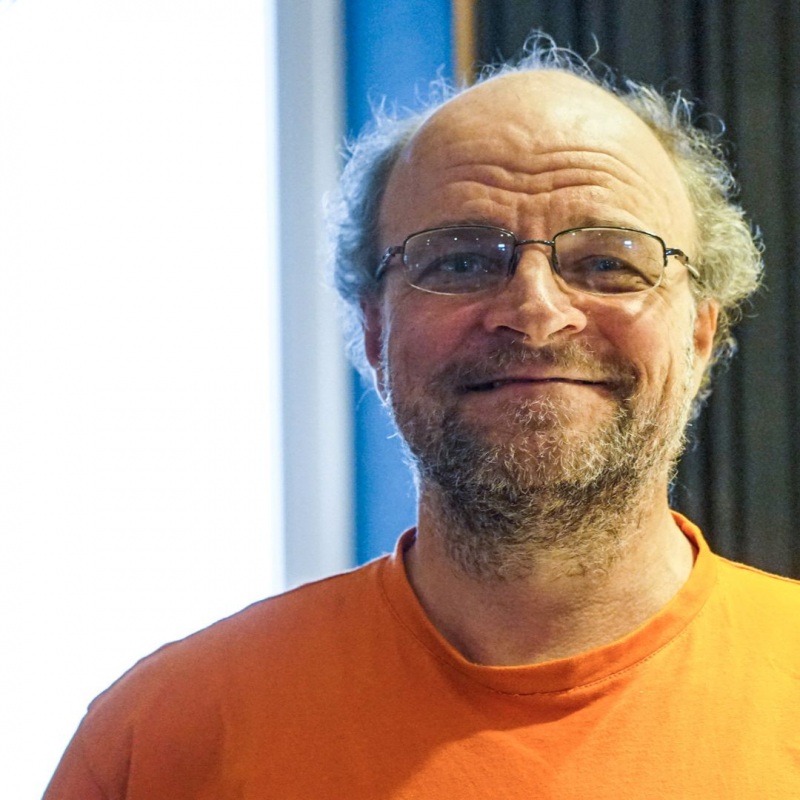 Obrázek epizody Vladimír Leksa - Prípadom, keď vírus preskočí zo zvieraťa na človeka, budeme čeliť stále častejšie