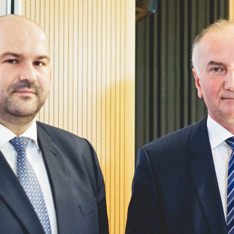 Obrázek epizody Duel pred voľbami do Európskeho parlamentu: Eugen Jurzyca vs. Peter Pčolinský
