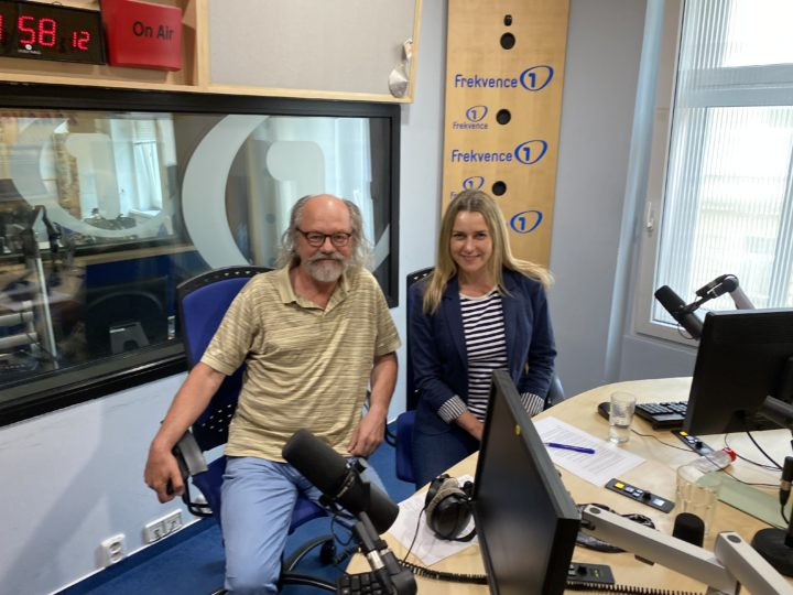 Obrázek epizody Ondřej Hejma: Boj proti terorismu se nedá vyhrát. Já bych se soustředil na to, aby do budoucna řady těchto teroristů nebyly posilovány dalšími příchozími