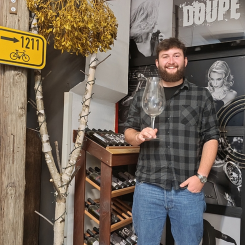 Obrázek epizody DVOUDECKA 077 - Ondra Hübscher